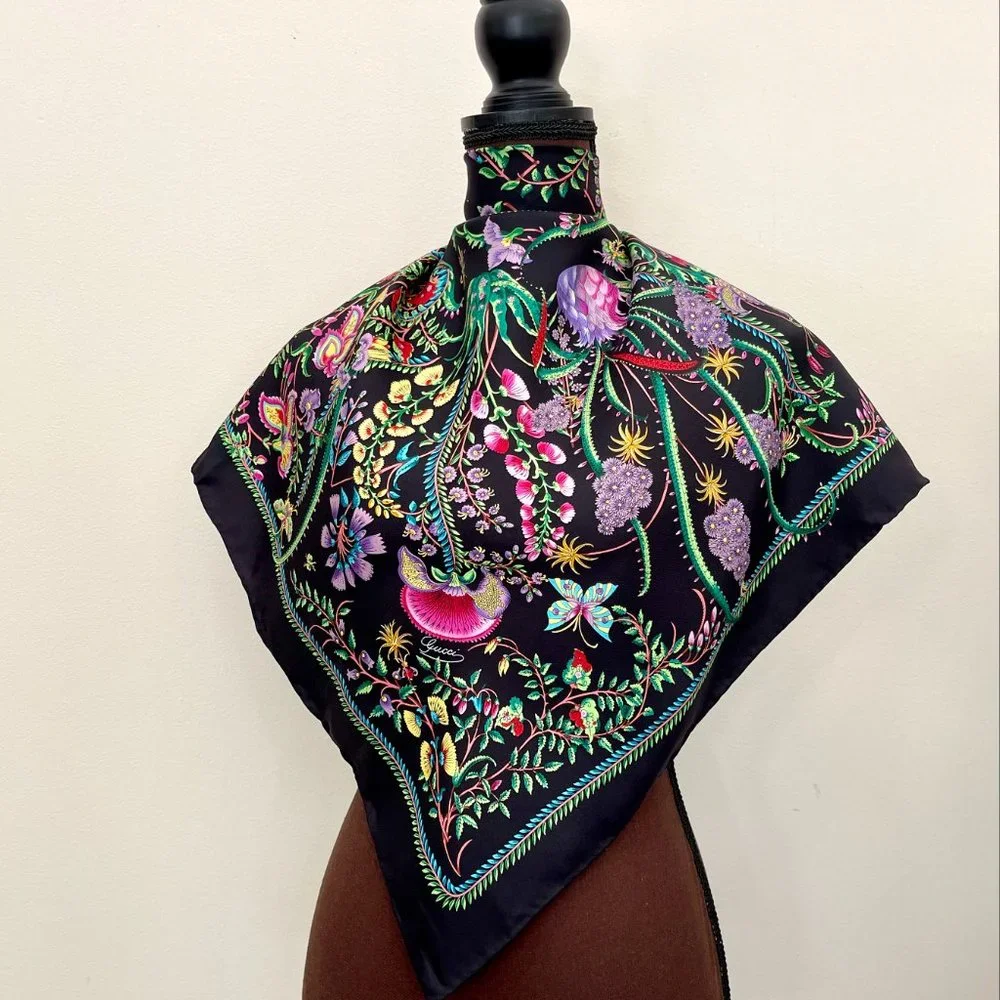Display #2 Gucci Floral Black Green Multicolor Flora Silk Scarf Wrap